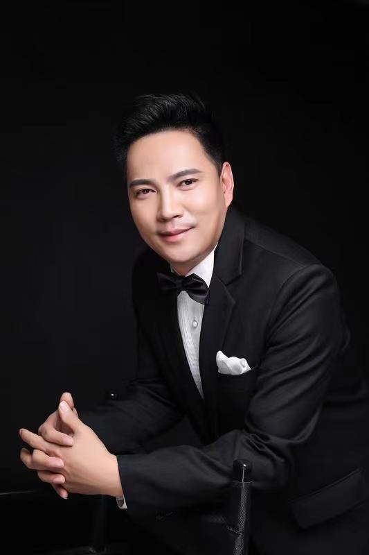 吴栋